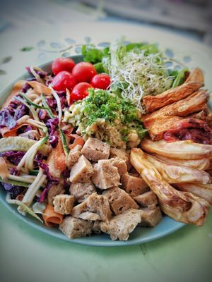 Buddha Bowl at Sweet Greens in Bordeaux