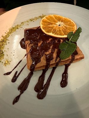 Gofre de trigo sarraceno, almendra y harina de castaña + Crema de chocolate casera vegana at La Casa Viva in Valencia