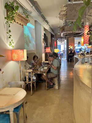 Interior seating  at La Casa Viva in Valencia