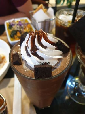 Brownie chocolate smoothie at Veganerie - Silom in Bangkok