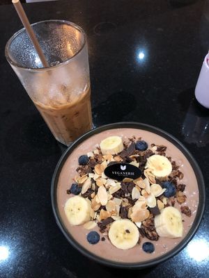 Chocolate smoothie bowl with soy latte at Veganerie - Silom in Bangkok