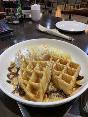 Waffle. Lovely at Veganerie - Silom in Bangkok