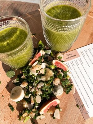  at Kaatje's Bakery Cafe in Bergen