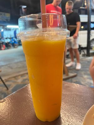 Mango smoothie at Pure Joy in Koh Phangan