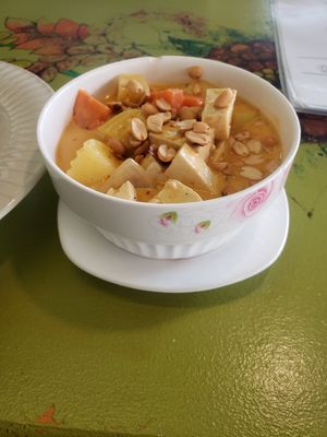 Massaman curry at Pure Joy in Koh Phangan