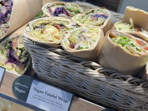 vegan wrap  at Dean & David - Willy-Brandt-Platz in Mannheim