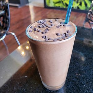 Vegan Milkshake!
#veganuary #glutenfree #wfpb #milkshake #soyfree at Daily Fuel in Portland