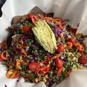 Jackfruit Nachos
#veganuary #glutenfree #wfpb #soyfree at Daily Fuel in Portland