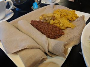 Misir, Kik Alicha, and Tikil Gomen! at Hype Cafe in Washington