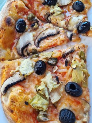 O'Capricio pizza at O' Sole Mio in Eastbourne