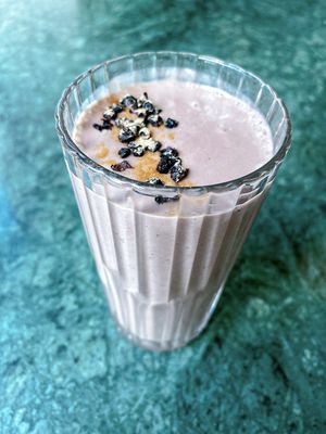 Blueberry Dreams smoothie at Wild Food Cafe in North London