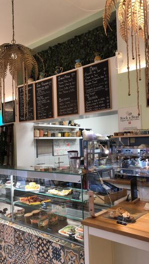 Multiple-choice💚 at Racines in Lausanne