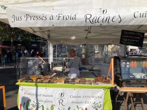 Racine’s-Saturday farmers market stand at Racines in Lausanne