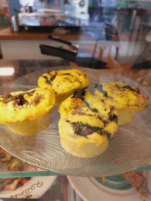  at Racines in Lausanne