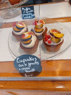  at Racines in Lausanne