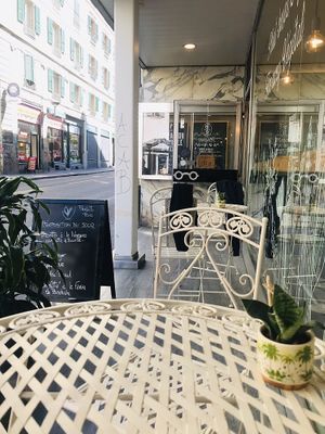 Petite terrasse at Racines in Lausanne