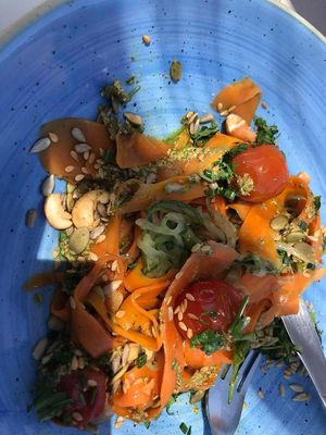 Esparguete de courgette (zucchini spaghetti with pesto vegan option) at Tuká Tulá in Sao Miguel