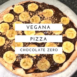 vegan chocolate/banana pizza at Nova Anarella in Sao Paulo