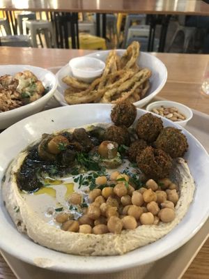 DINNER! :) at HummusBar Lisboa in Lisbon