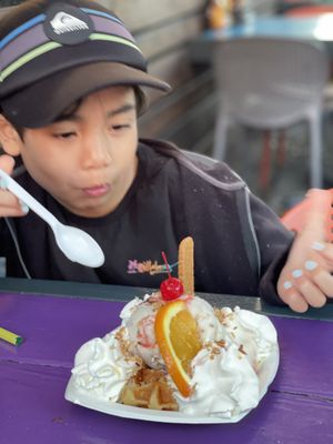 Sundae   at 4th Street Fillin Station in Cocoa Beach