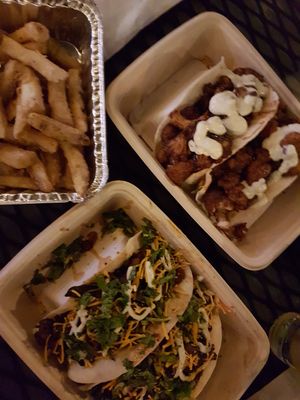 Vegan tacos and fries at 4th Street Fillin Station in Cocoa Beach