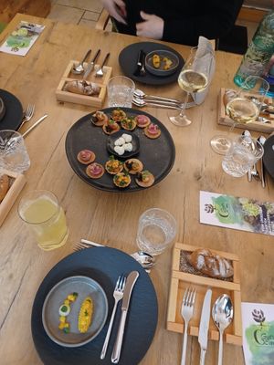 Appetizers that comewith the vegan menu at Guatz Essen in Stumm