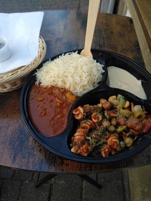  at H&S Brothers Meal in Freiburg