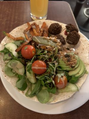   at Maschu Maschu in Vienna