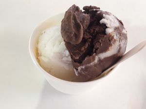 1 scoop of coconut and 1 scoop of chocolate at Better & Better in Chiang Mai