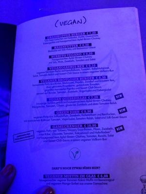 Many vegan dishes at Johny's Burger in Poechlarn