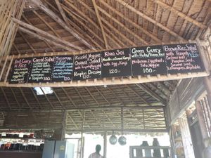 the menu at Thai Zen Farm in Pai