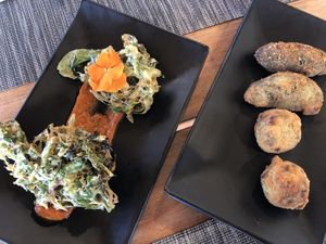 Bunyols de mesclum at El Rebost de Can Moragues in Girona