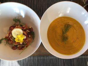LA CREMA DE L’HORT DE TEMPORADA - CEVICHE DE VERDURES HERBES I FLORS at El Rebost de Can Moragues in Girona