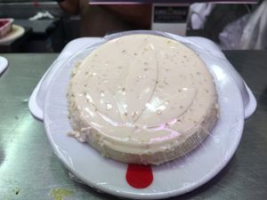 Keso vegano at ArteSano Vegano in Valencia