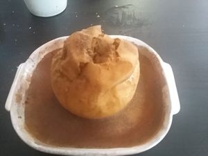 Oven roasted apple with cinnamon at La Lianta in Bilbao