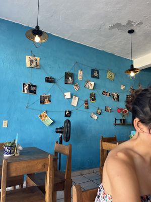   at Mango Blues in La Paz