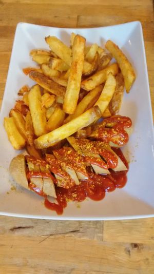 Curry wurst at Vöner der Vegetarische Döner in Berlin