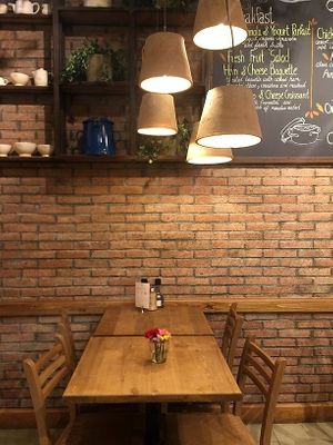 Interior at Le Pain Quotidien in Kowloon