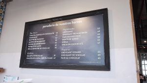 Bread menu with vegan options at Le Pain Quotidien -  Miguel Laurent in Mexico City