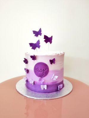 Butterfly cake at Magpies  in Bruges
