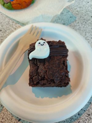  at Magpies  in Bruges