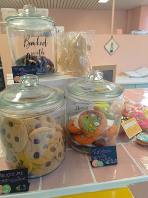  at Magpies  in Bruges