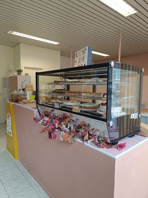  at Magpies  in Bruges