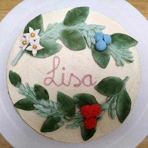 Pompoentaart met een kransje at Magpies  in Bruges