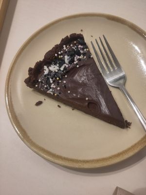 Tasty cake 😋 at Catberry in Ghent