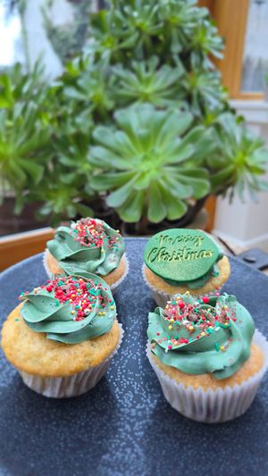Almost too pretty to eat 🎄🎄🎄💚💚 at Catberry in Ghent