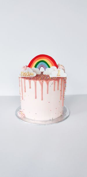 Custom cake at Catberry in Ghent