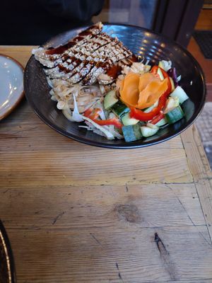 Reisband Mix mit Veganer Ente at Sunshine Vegan Restaurant in Berlin