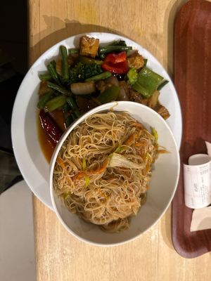 Pad prik haeng  at Camile in Dublin