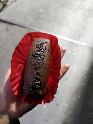 Gansito con mermelada (riquísima la mermelada) at Gracias Madre in Mexico City